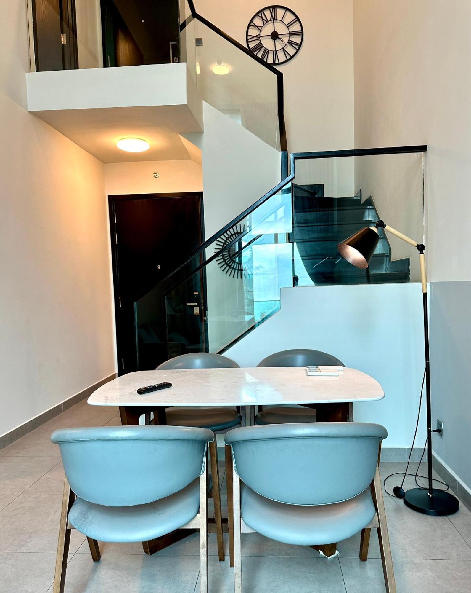 Feliz Luxurry Duplex Apartment Saigon ホーチミン市 エクステリア 写真