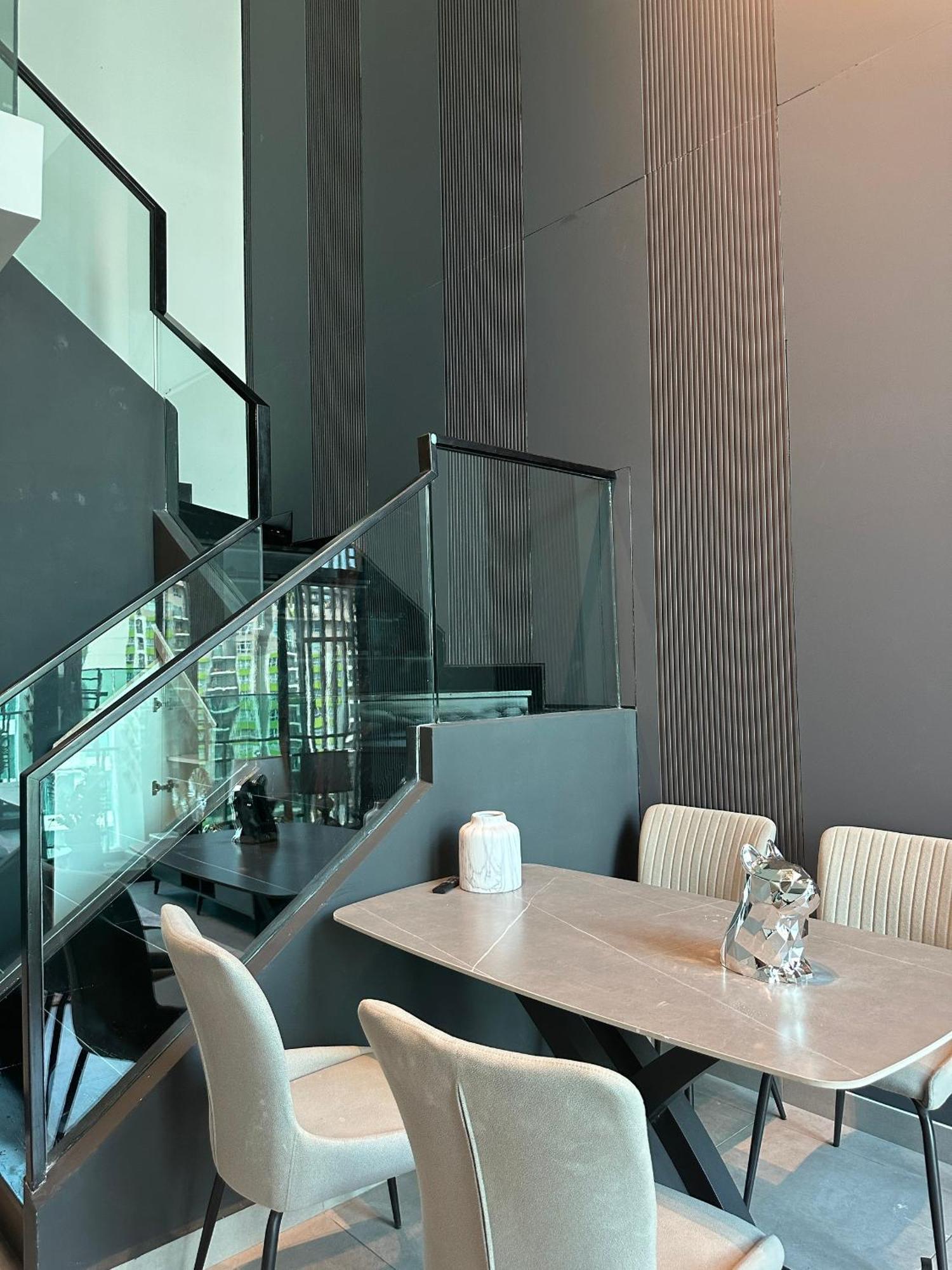 Feliz Luxurry Duplex Apartment Saigon ホーチミン市 エクステリア 写真