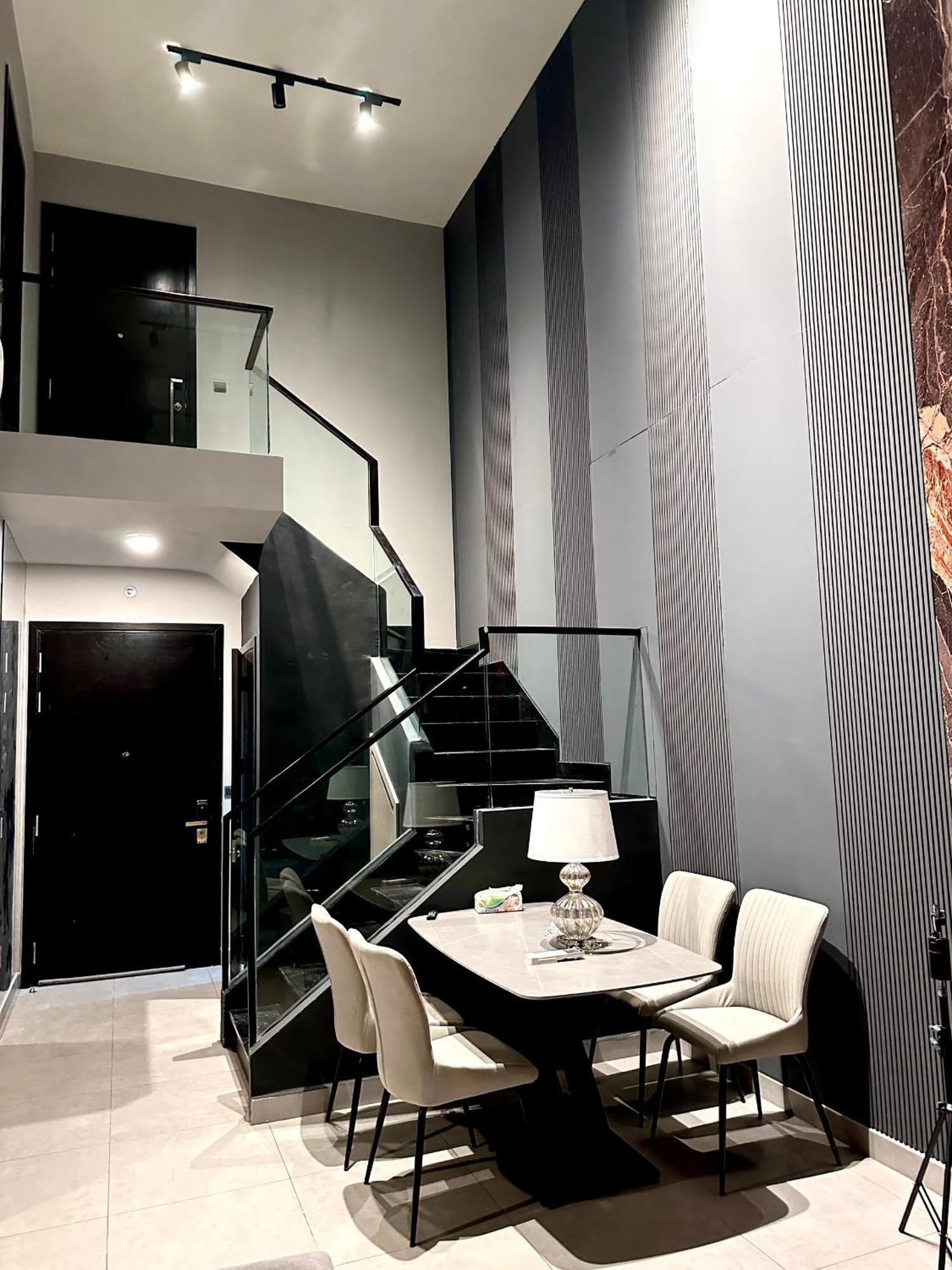 Feliz Luxurry Duplex Apartment Saigon ホーチミン市 エクステリア 写真