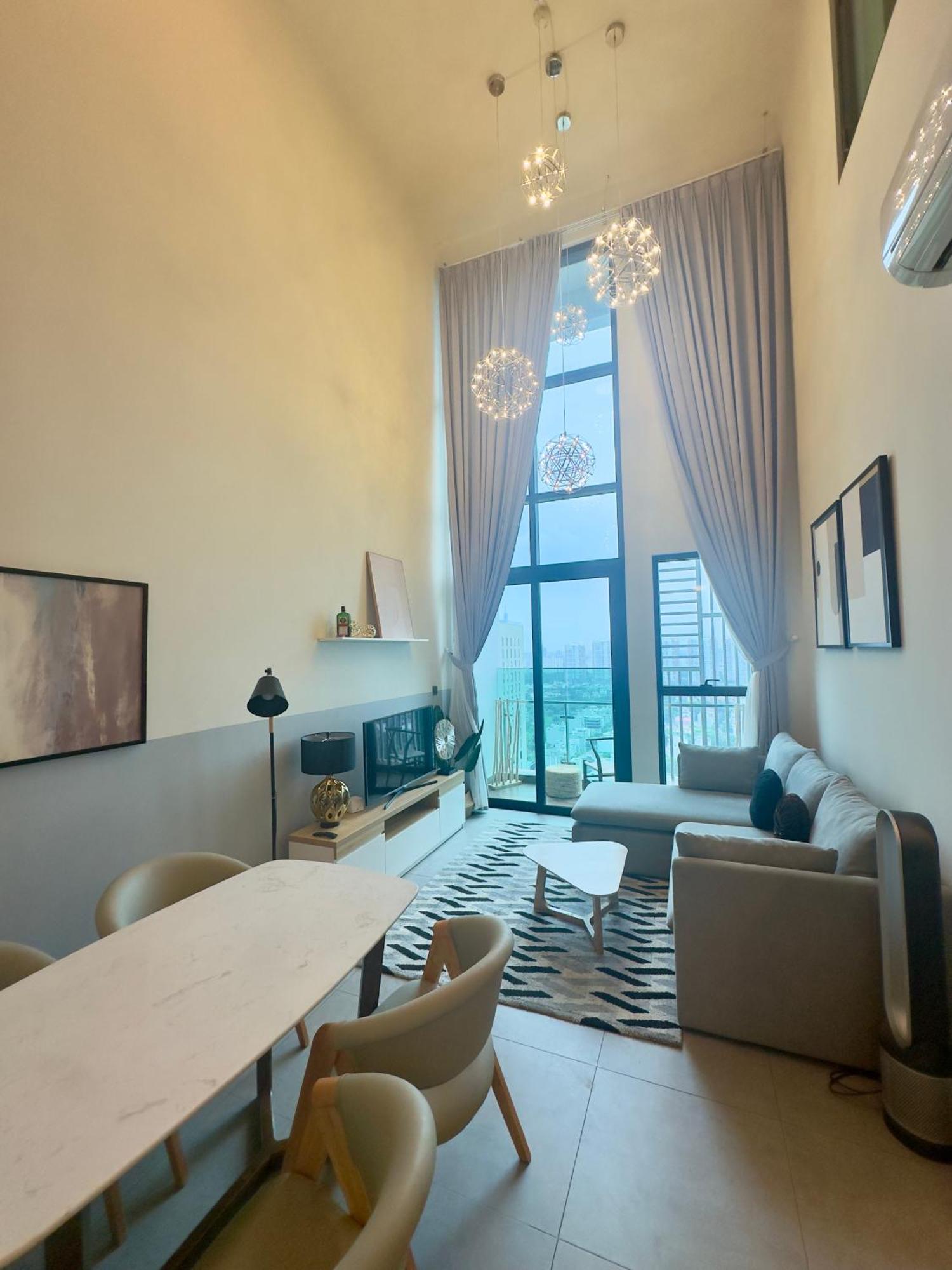 Feliz Luxurry Duplex Apartment Saigon ホーチミン市 エクステリア 写真